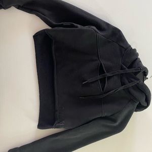 Cropped Gymshark Sweater